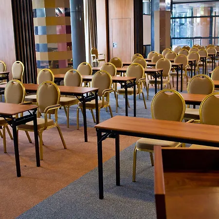 Ana Europa אפורי נורד