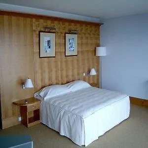 Ana Europa Hotel 4*