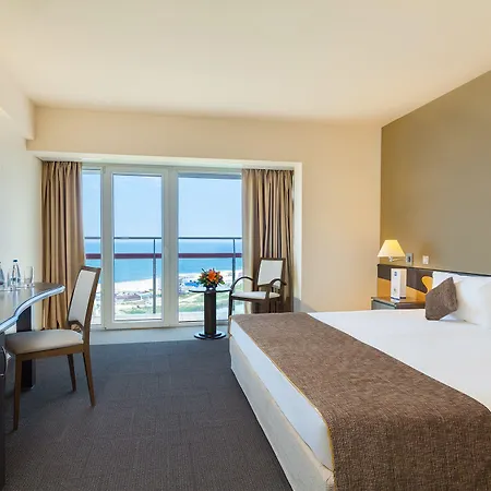 Hotel Ana Europa 4*